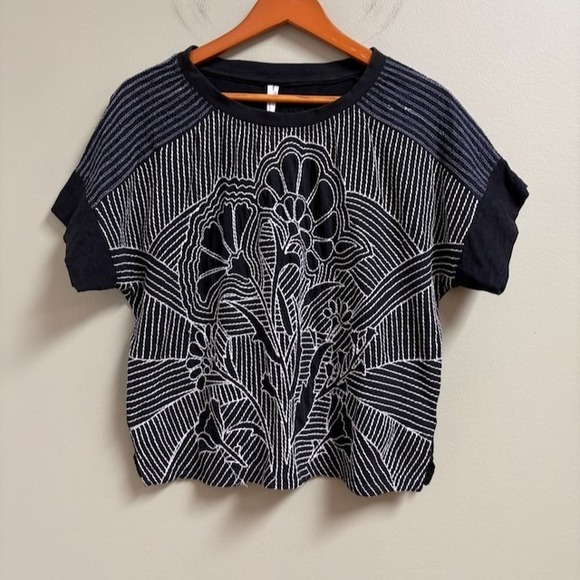 Anthropologie Tops - Anthropologie Stitched Tee Black Floral Boxy Top M Cottagecore Casual Boho *flaw